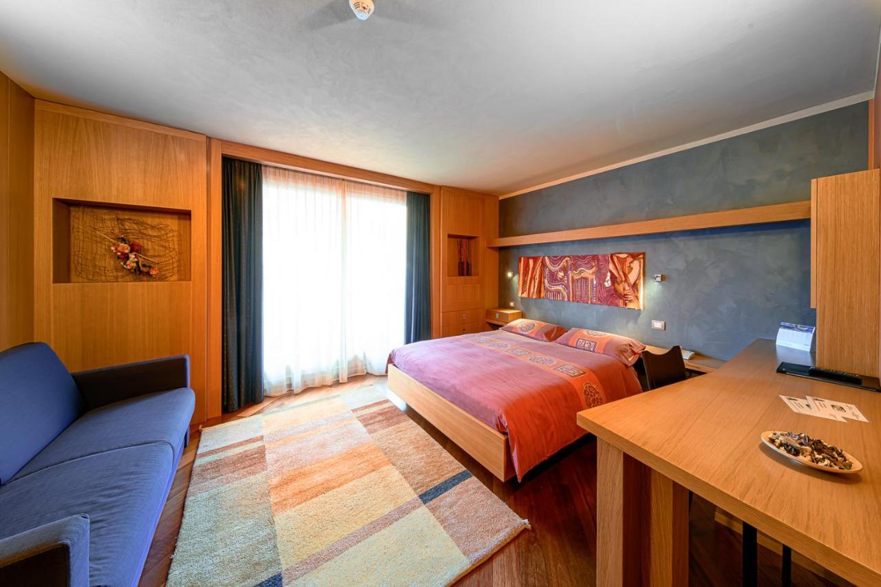 אפריקה Hotel Ambrosini מראה חיצוני תמונה